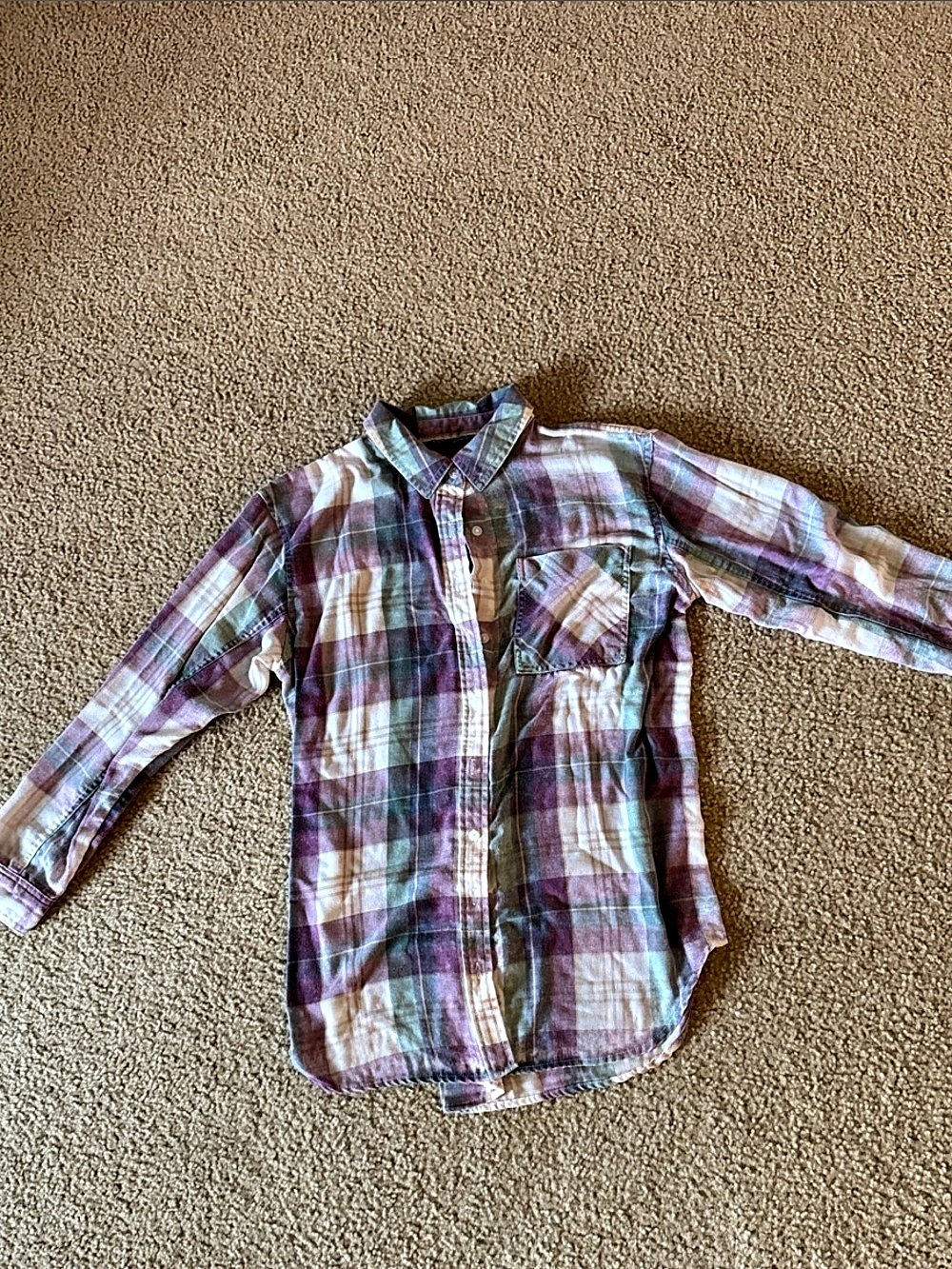 American Eagle Plaid Button Down flannel Size XS